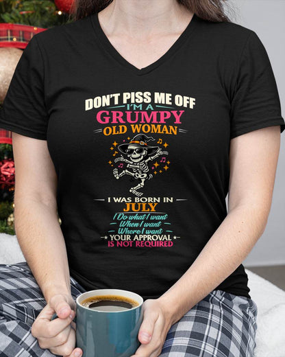 JULY - SASSY INDEPENDENT WOMAN FUNNY QUOTE - FOR WOMEN - TLEE07 (SKU2603-70-07)