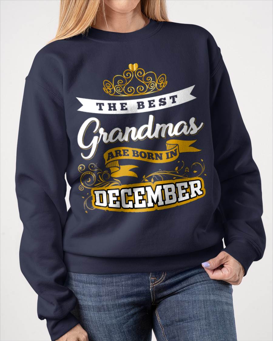 DECEMBER GRANDMAS ARE THE BEST - FOR WOMEN - TLEE12 (SKU2605-238-12)