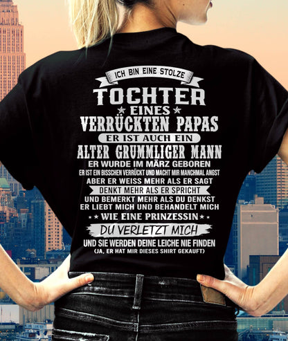 MÄRZ / TOCHTER EINES VERRÜCKTEN PAPAS SHIRT - GESCHENK VOM PAPA  - TLEE03 (SKU2606-230-03)