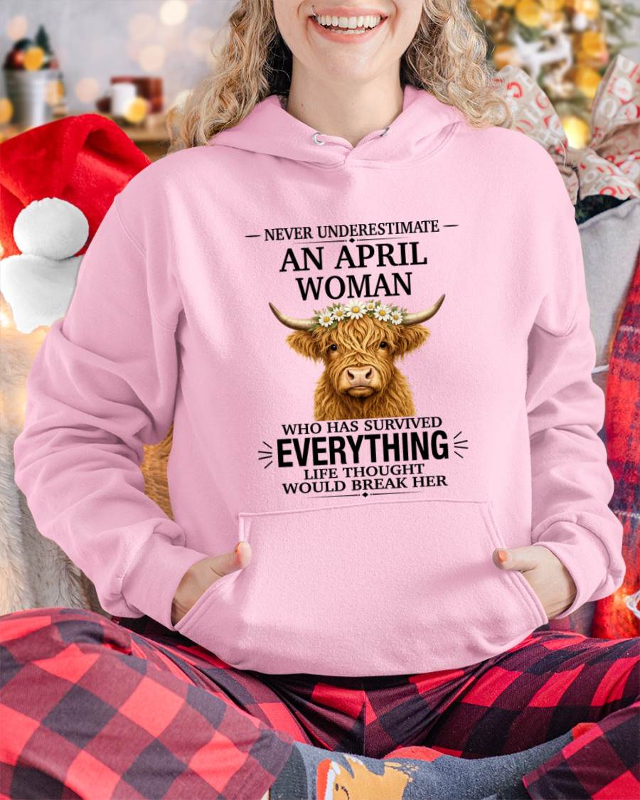 APRIL WOMAN HIGHLAND COW SHIRT - FOR WOMEN - TLEE04 (SKU2606-158-04)